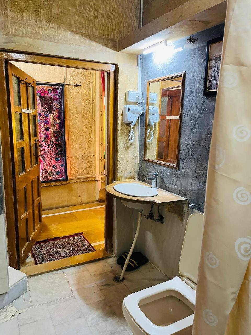 Hotel Oasis Haveli Jaisalmer (Adults Only) Εξωτερικό φωτογραφία